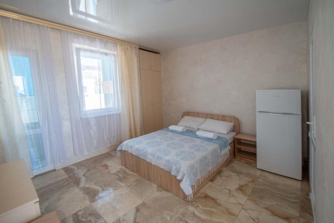 Hotel Ля Вады à Zatoka Extérieur photo
