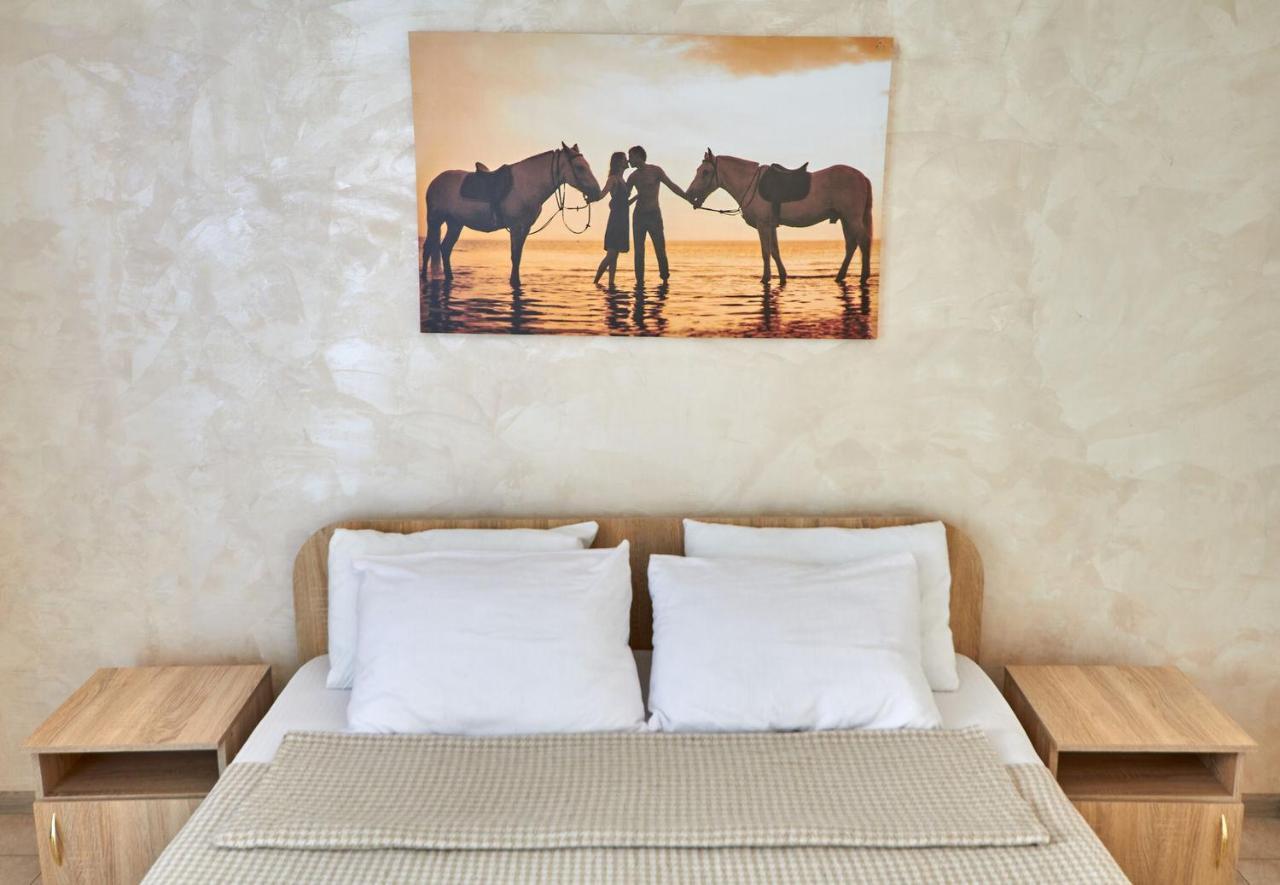 Hotel Ля Вады à Zatoka Extérieur photo
