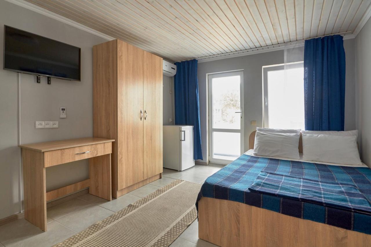 Hotel Ля Вады à Zatoka Extérieur photo